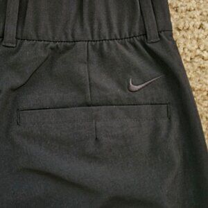Woman's Nike golf shorts size M